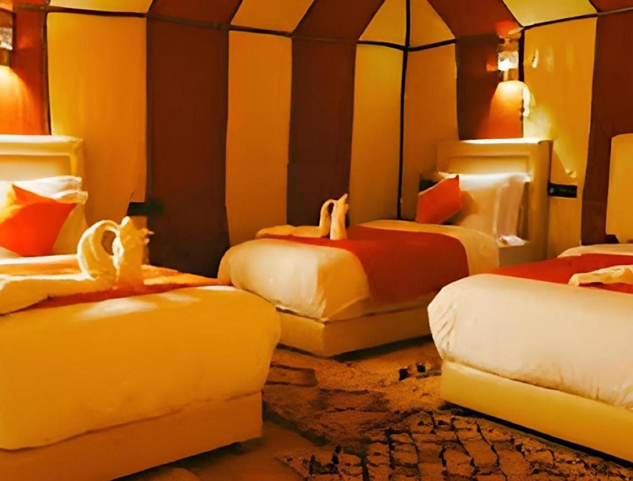 Sahara Traveling Camp 5* Merzouga